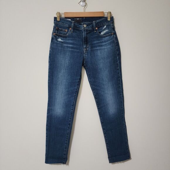 NWT Gap Womens Girlfriend Mid Rise Jeans Distressed Raw Hem Blue Size 25/0 - Picture 1 of 12